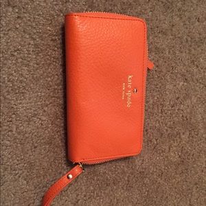 Kate Spade medium clutch wallet