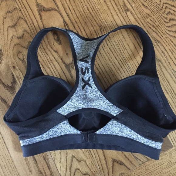🚫SOLD🚫🌟NWOT🌟 34C VS Sports Bra - Picture 2 of 3