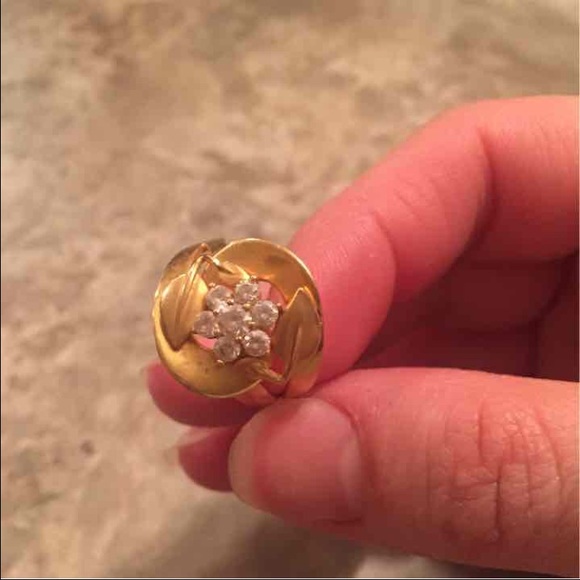 21k Solid Gold Ring - image 1