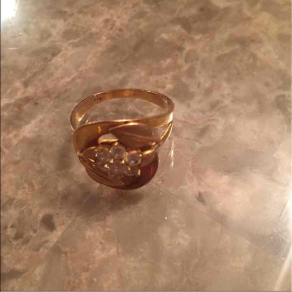 21k Solid Gold Ring - image 2