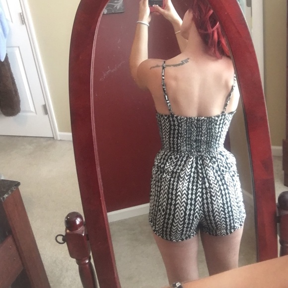 SOLD - Picture 3 of 4