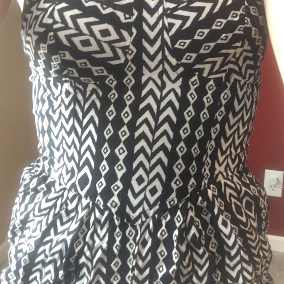 SOLD - Picture 4 of 4