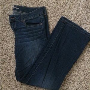 American Eagle - favorite boyfriend jeans