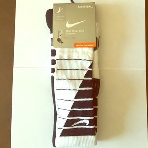Nike Hyper Elite cushioned basketball socks