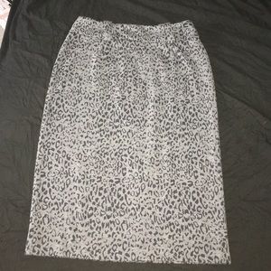 Cheetah print pencil skirt