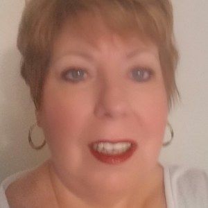 Meet your Posher, Cyndi