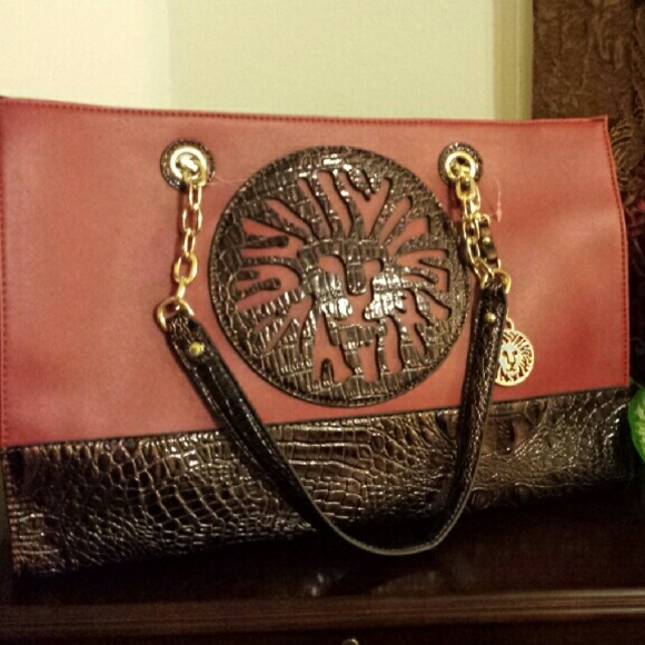 **Sale** NWT Anne Klein Large Leo Legacy II Tote