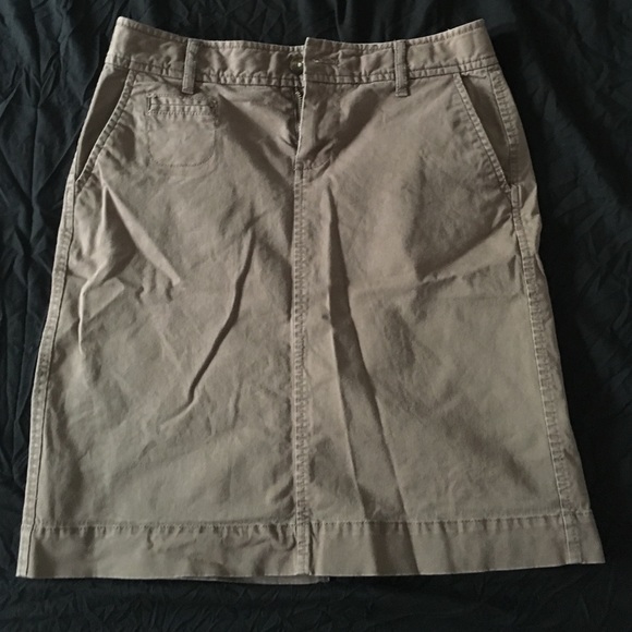 Brown skirt