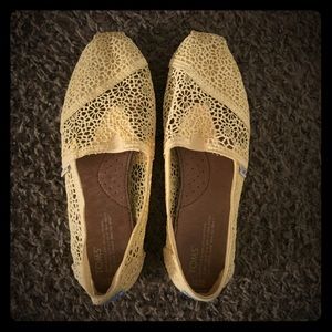 Women's TOMS Shoes