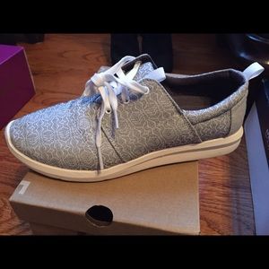 Toms brand new, never worn!
