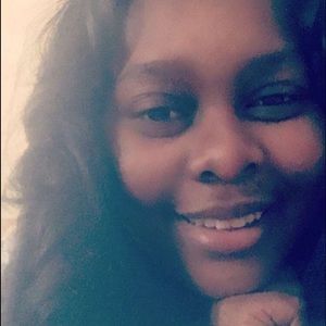 Meet your Posher, Veronica