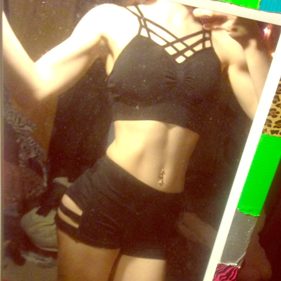 Strappy Bralette 😍
