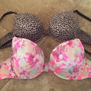 (2) Victoria's Secret PINK Wear Everywhere push-up
