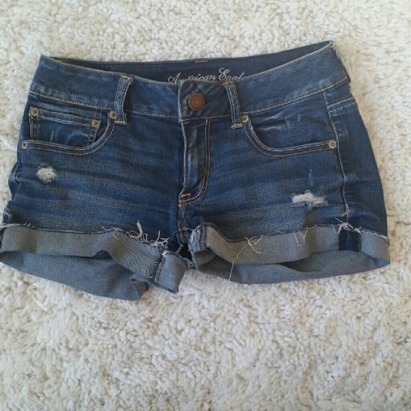 American Eagle: Super stretch jean shorts