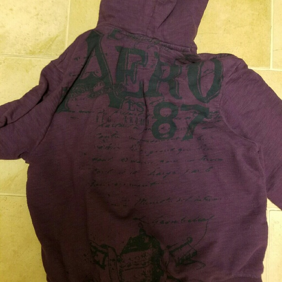 Aero hoodie, runs small