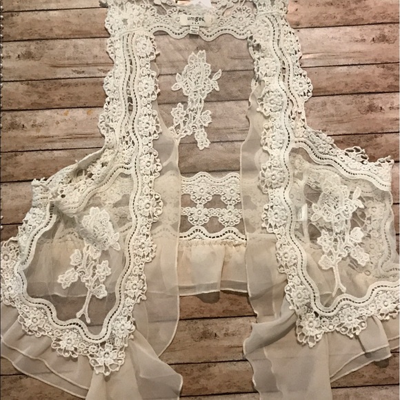 "Only Two Left" Beautiful Boutique Lace Vest - Picture 2 of 2