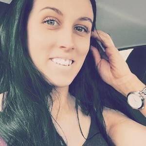 Meet your Posher, Theresa