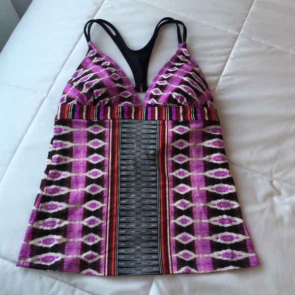 Athleta tankini top