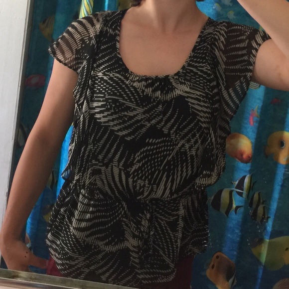 Classy B/W Leaf Print Blouse