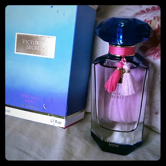 Very Sexy Now 2016 Perfume Edp