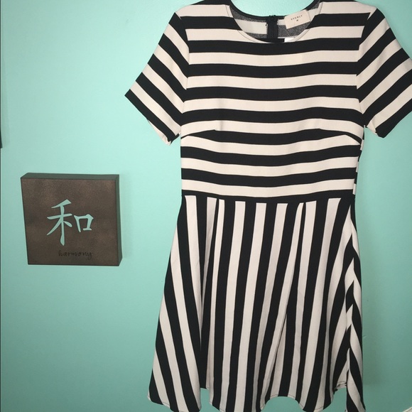 Black and white striped dress nwt