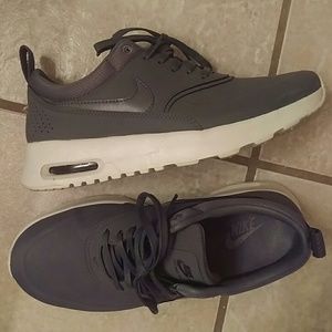 Nike Air Max Thea Premium Cool Grey 7.5