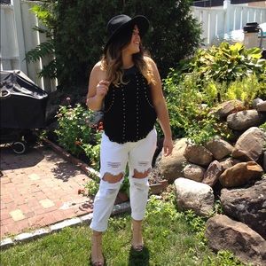 Meet your Posher, Elizabeth