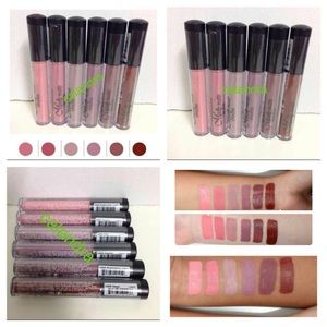 6 pcs brand new lips gloss matte 
Long lasting