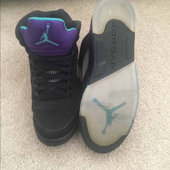 Jordan retro 5 grapes - Picture 2 of 3
