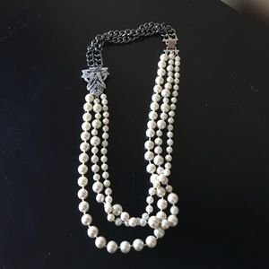 Stella and Dot Pearl Necklace