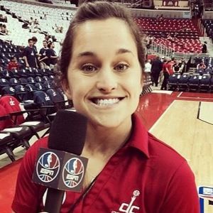 Meet your Posher, Delia