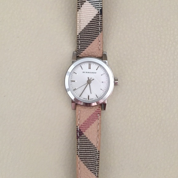 Burberry Woman\'s Watch main image 4