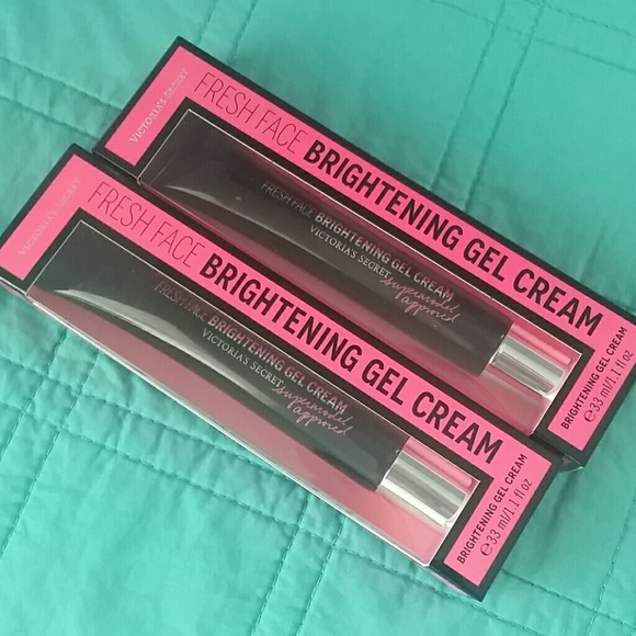 Victoria's Secret Other - Victoria's Secret Fresh Face Brightening Gel Cream