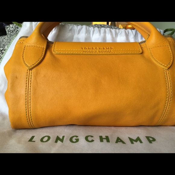'Le Pliage Cuir' Leather Longchamp 📌SOLD📌 - Picture 2 of 3
