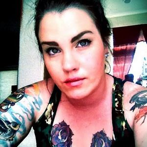 Meet your Posher, Christina