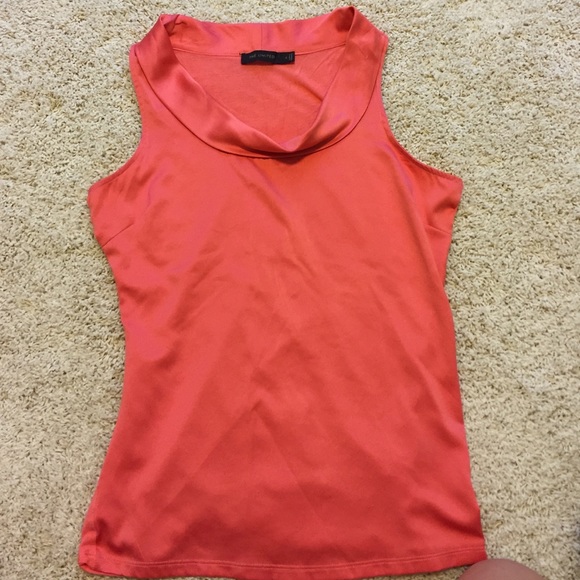 Sleeveless satin cowl neck tank