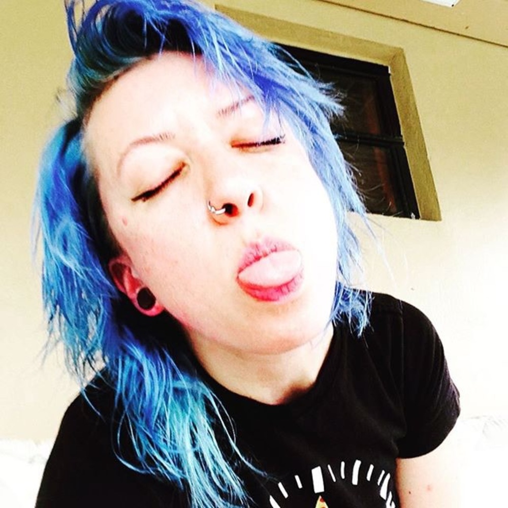 Meet your Posher, Shaina