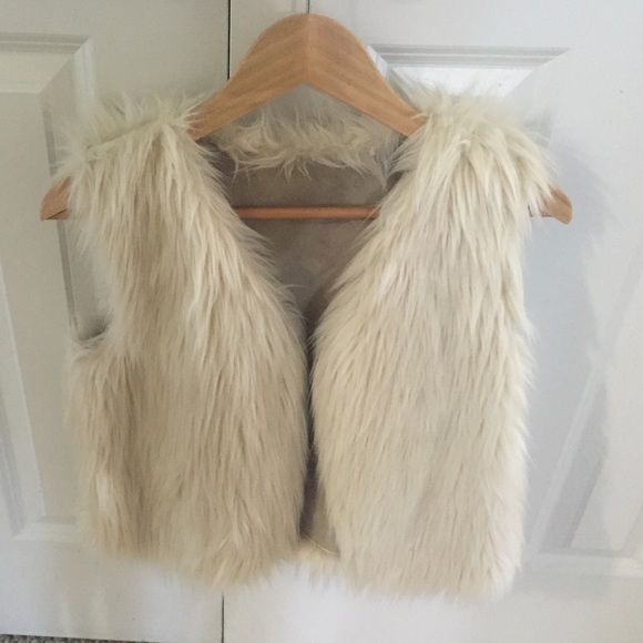 Fur vest
