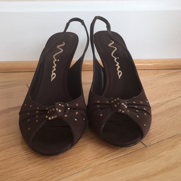 Brown Nina sling back heel w rhinestone detail