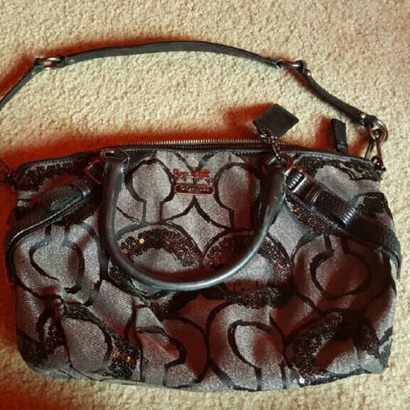 Lightly used coach purse
