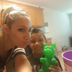 Meet your Posher, Jaclyn