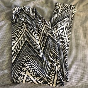 Patterned leggings