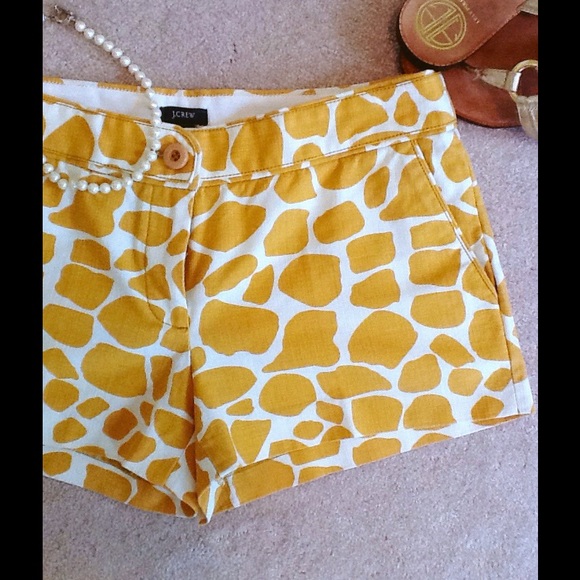 J. Crew Pants - 💥SALE TODAY💥J. CREW Giraffe City Fit Shorts