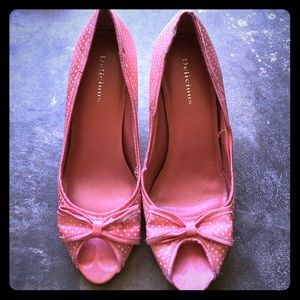 Pink/polka dot open toe vintage style heels