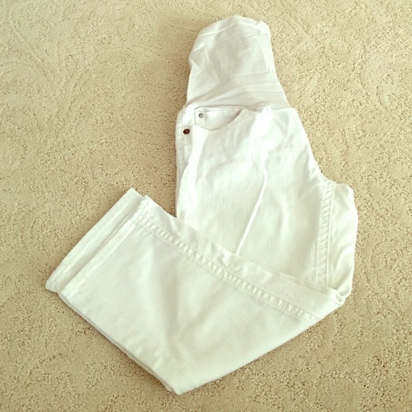 Maternity white denim capris