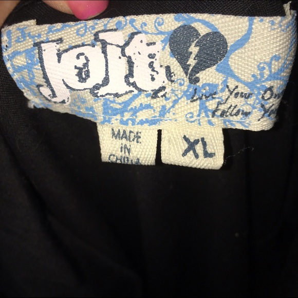 Beyond Excellent Condition Autumn Jacket - image 4