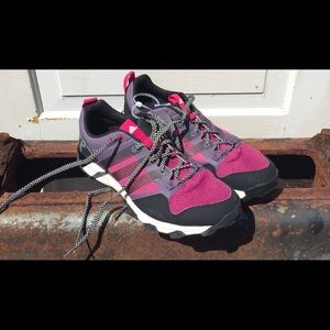 New Adidas Kanadia Running Shoes