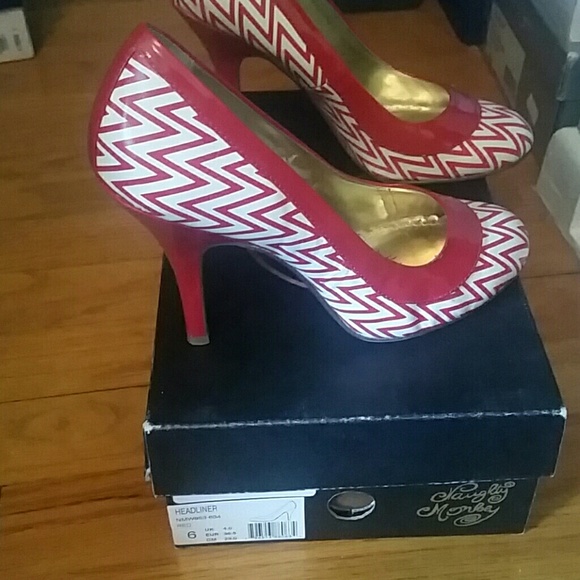 Shoes - Picture 2 of 2
