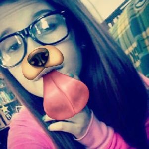 Meet your Posher, Mckenzie