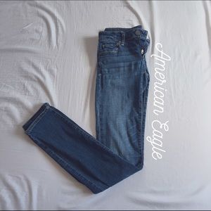 FLASH SALE American Eagle Skinny Jeans